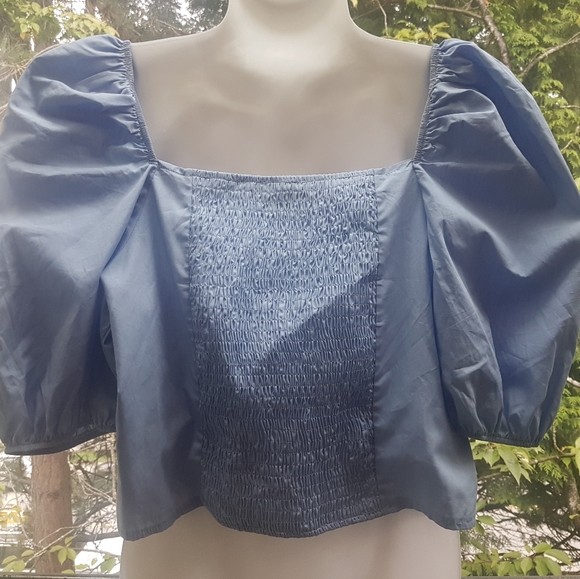 NWT Banana Republic periwinkle puff-sleeve croptop - Picture 4 of 5